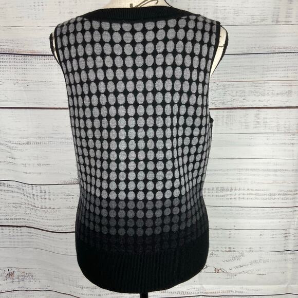 Talbots Sweater Vest Womens M Sleeveless Scoop Neck Merino Wool Polka Dot - Picture 4 of 10